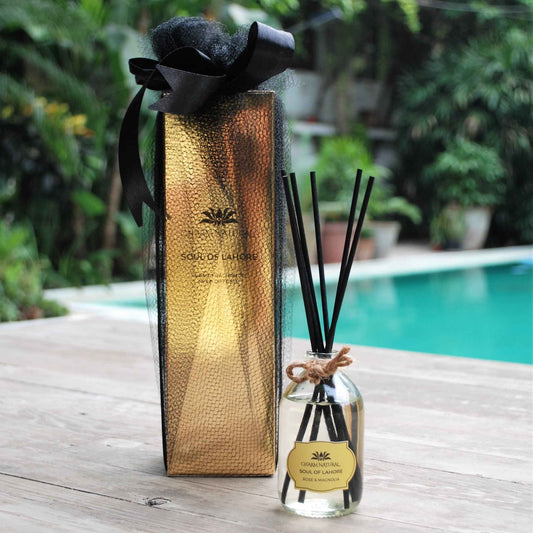 Rose & Magnolia Reed Diffuser - Fragrance Diffusers - Charm Natural