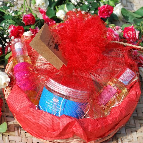 Gifting Basket - (Red Round)